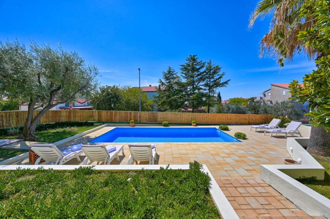 Oscar, Villa Zadar