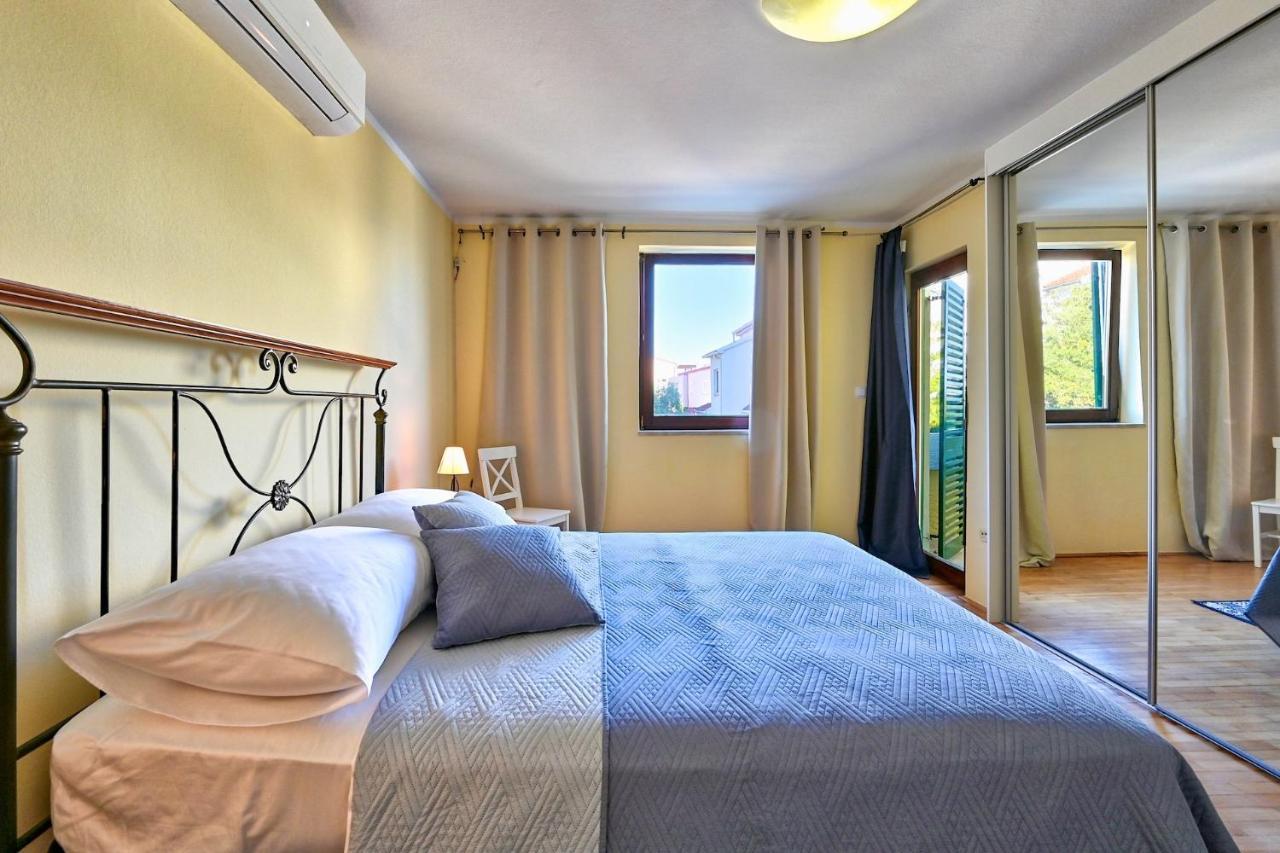 Oscar, * Zadar